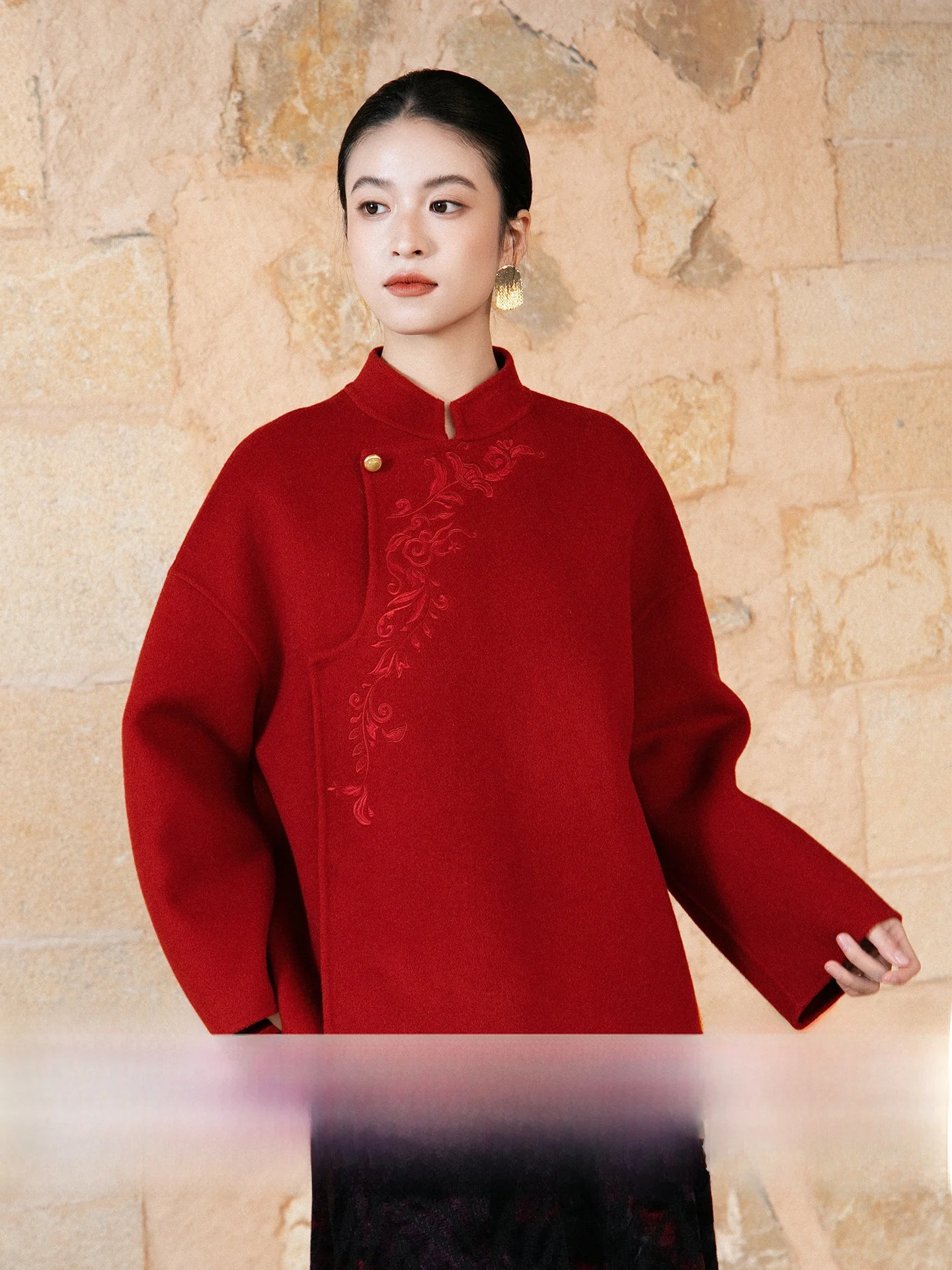 

Anytime unhua 80 High-Mileage Woolen Coat Red Date Embroidered Asymmetrical Lapel Women's Outerwear Warm Long Sve Stand ...