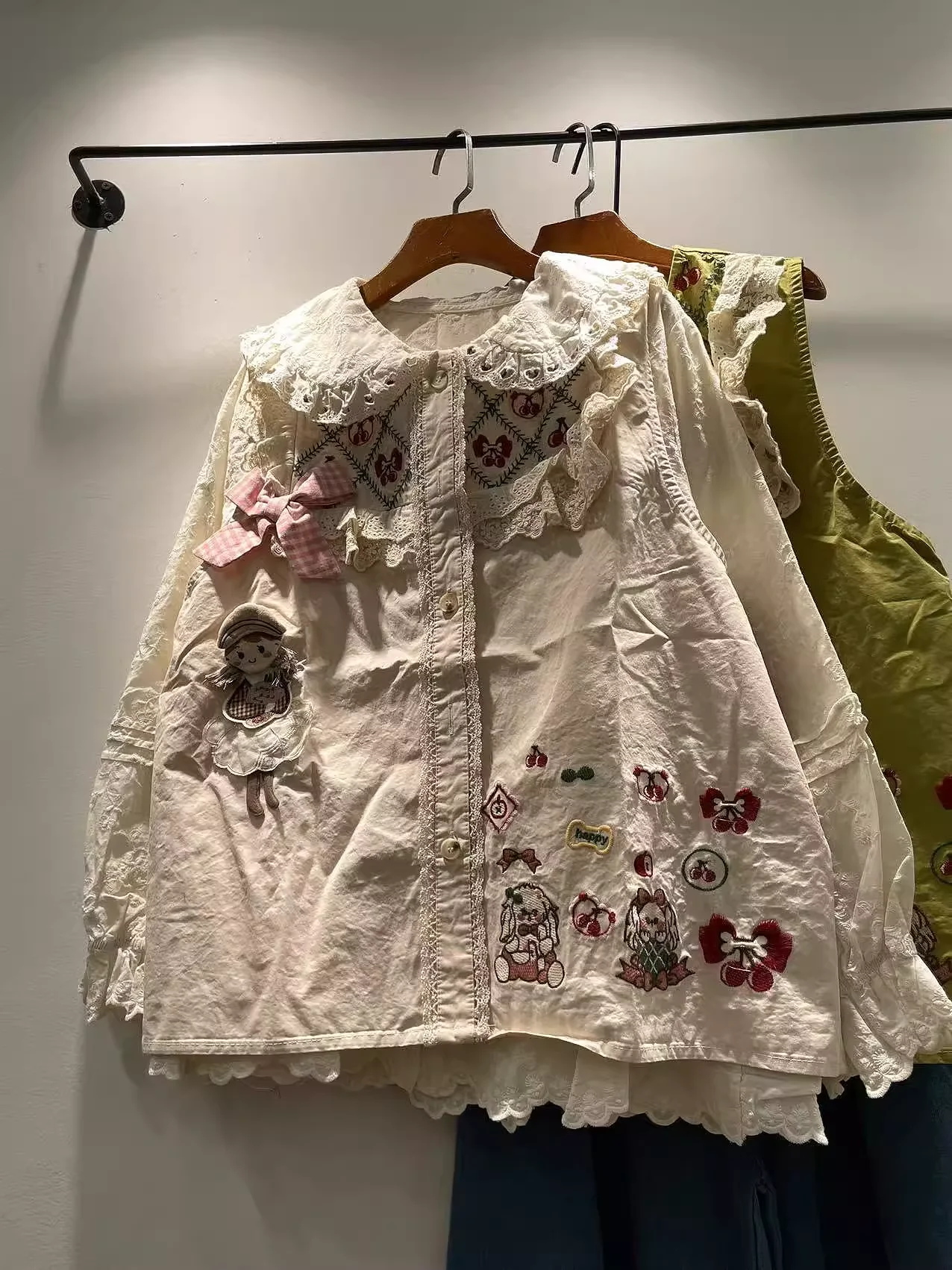 Enianechu 코튼 자수 패치 워크 그린 베이지 조끼 여성 일본 모리 소녀 스타일 민소매 레이스 꽃 자수 양복 조끼