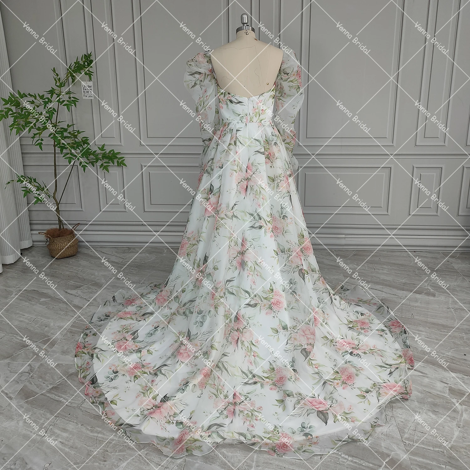 Vestidos de novia alternativos de organza floral floreciente personalizados, mangas largas de globo extraíbles, vestido de novia con abertura larga y bolsillos