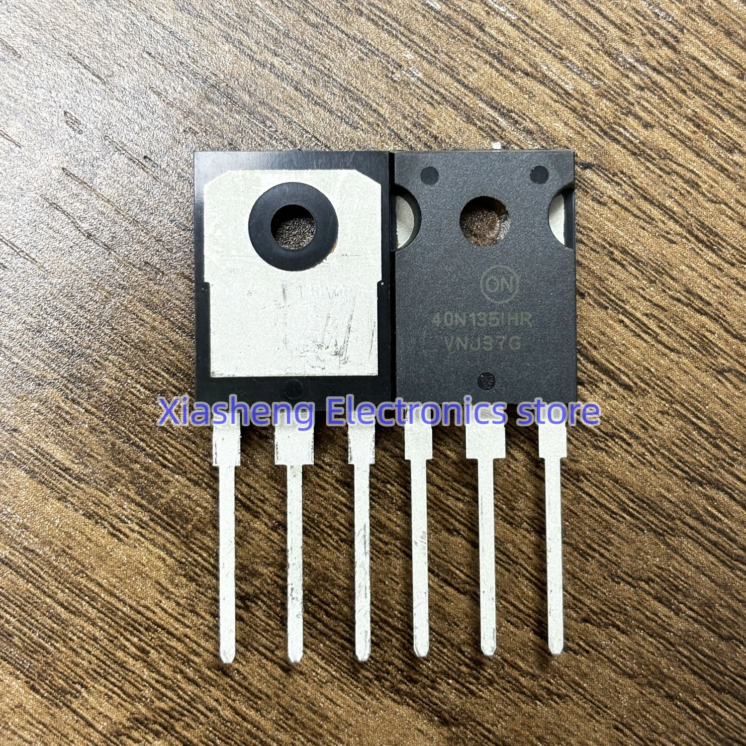 New Original 1Pcs 40N135IHR 40N1351HR NGTB40N135IHRWG TO-247 1350V 40A Powerful IGBT Transistor Good Quality