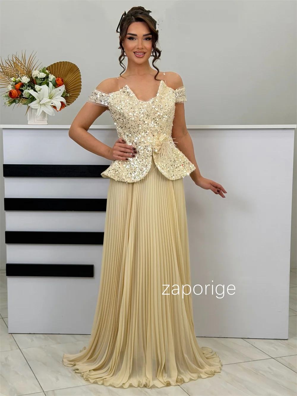 Customized Matching Chiffon Pleat Applique Sequined A-line Off-the-shoulder Long Evening Dresses Luxury 2025 Formal