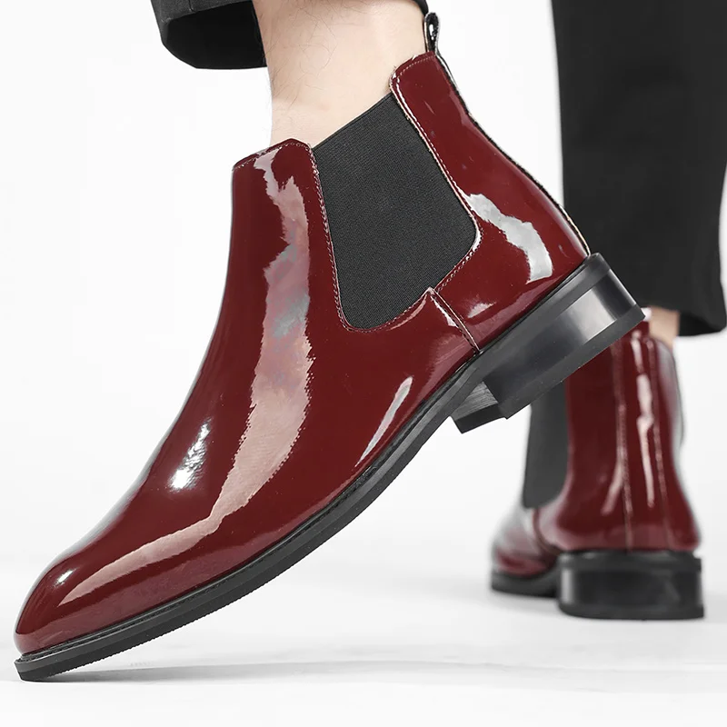 

Chelsea Boots Men New Fashionable Patent Leather Tip Short Boots Classic Style Red Motorcycle Boots High Top Casual Dress Shoes