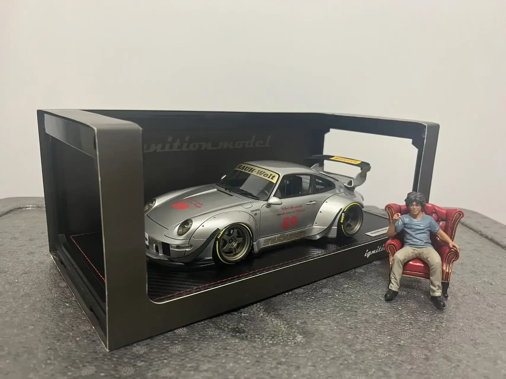 IG 1:18 RWB 993 Silver With Mr.Nakai JDM IG2719 Simulation Limited Edition Resin Metal Static Car Model Toy Gift