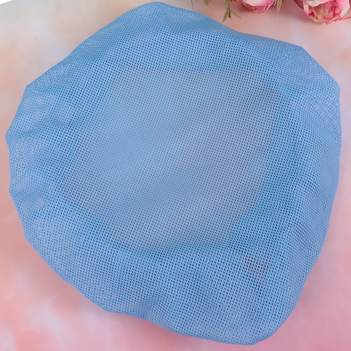 Ademende koksmuts Eenvoudig praktisch ontwerp Duurzaam materiaal Comfortabel dragen Catering Scholen Bakkers Hemelsblauw