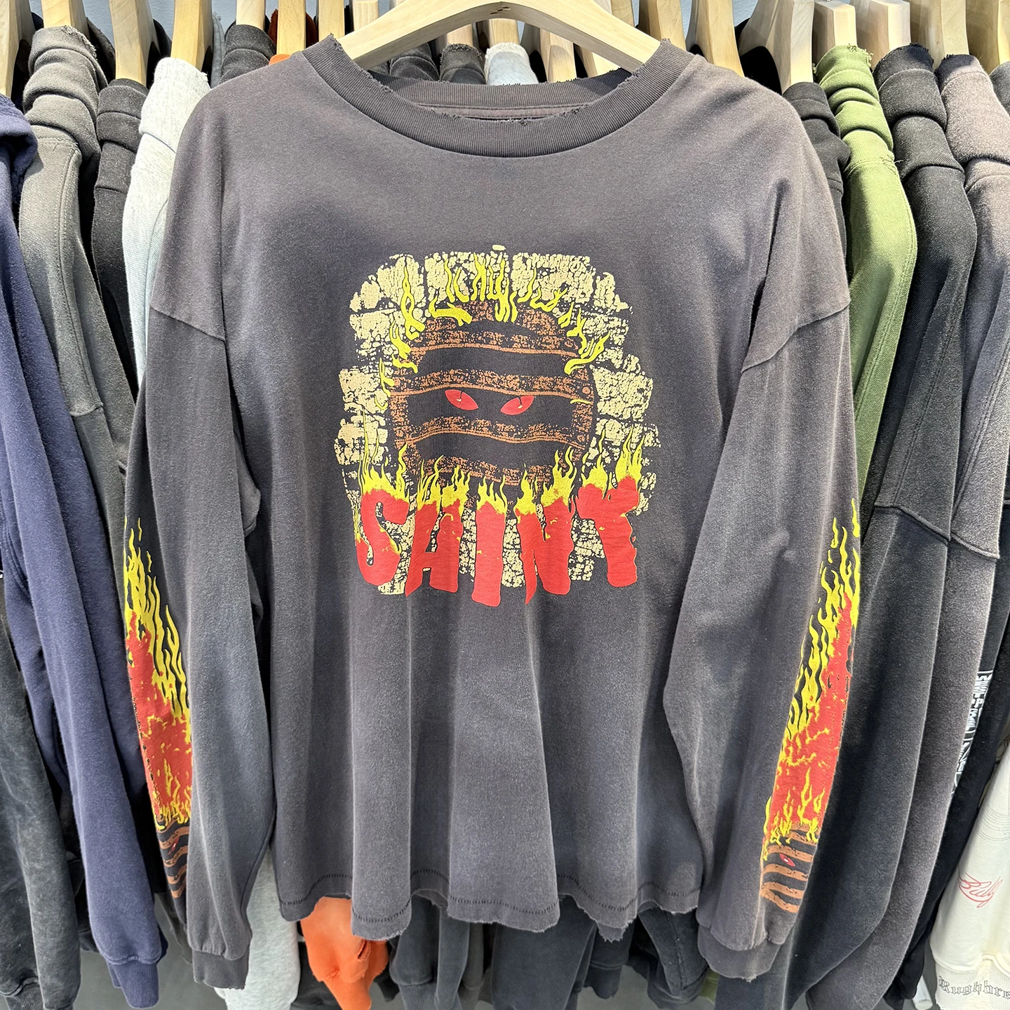 

Американская футболка с длинным рукавом и принтом в виде пламени, винтажная, свободного кроя, для мужчин и женщин, весенне-осенняя одежда