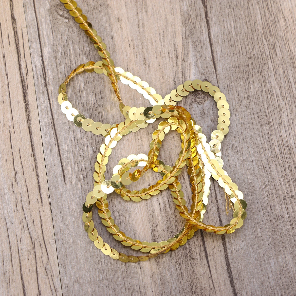 

100 Yard/Roll 6Mm Flat Sequin String Ribbon Light Golden Paillette Applique For Diy Attire Bridal Wedding Pvc Spangle Trim