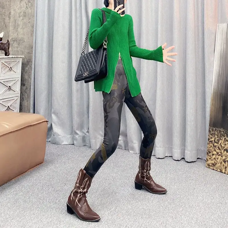 Módní kontrastní barevné zesílené legíny pro ženy, evropské kalhoty s vysokým pasem, podzimní a zimní úzké kalhoty pro malé nohy - náhled 3