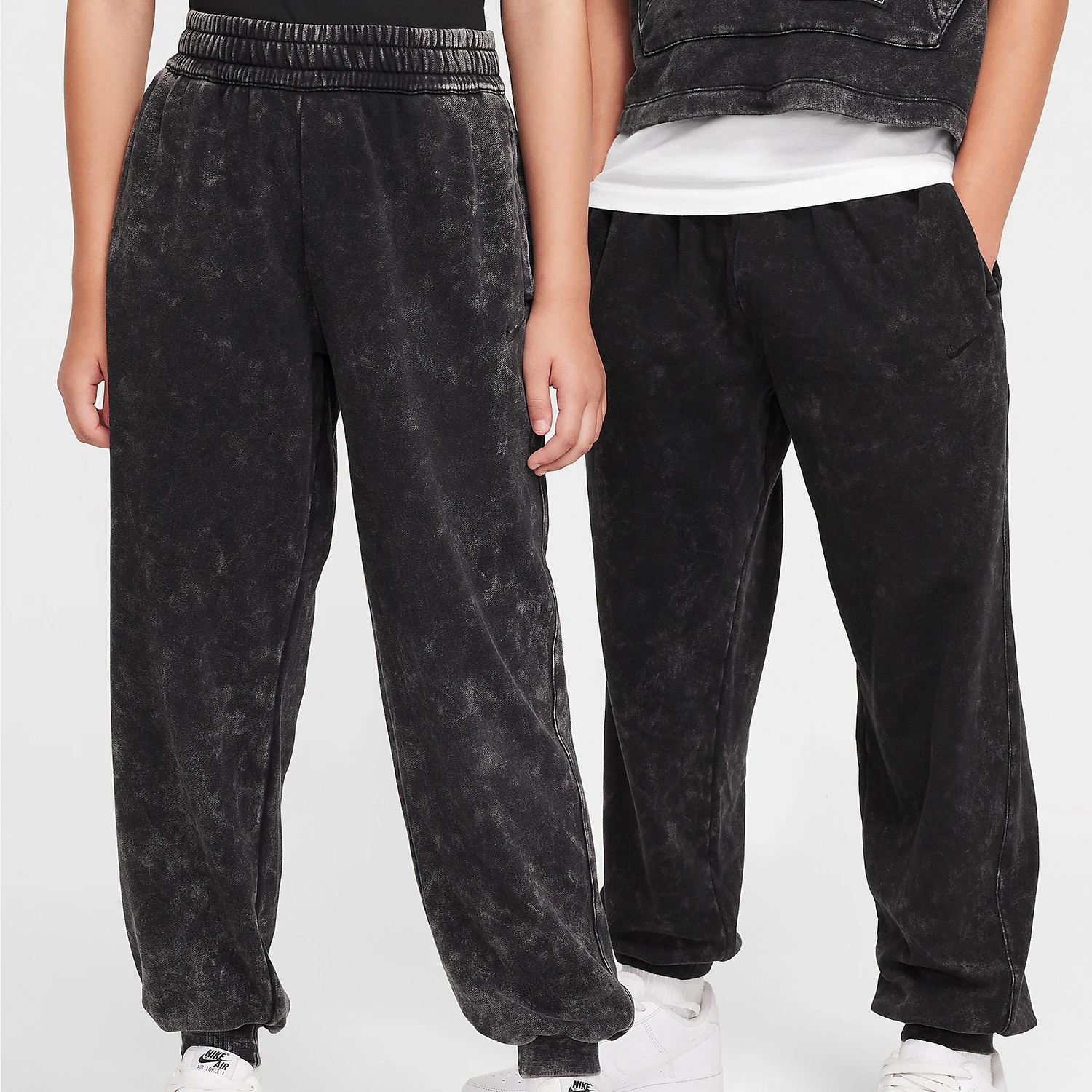 

Официальные осенние новые стильные спортивные флисовые баскетбольные штаны Nike с манжетами для больших детей FZ5264-010