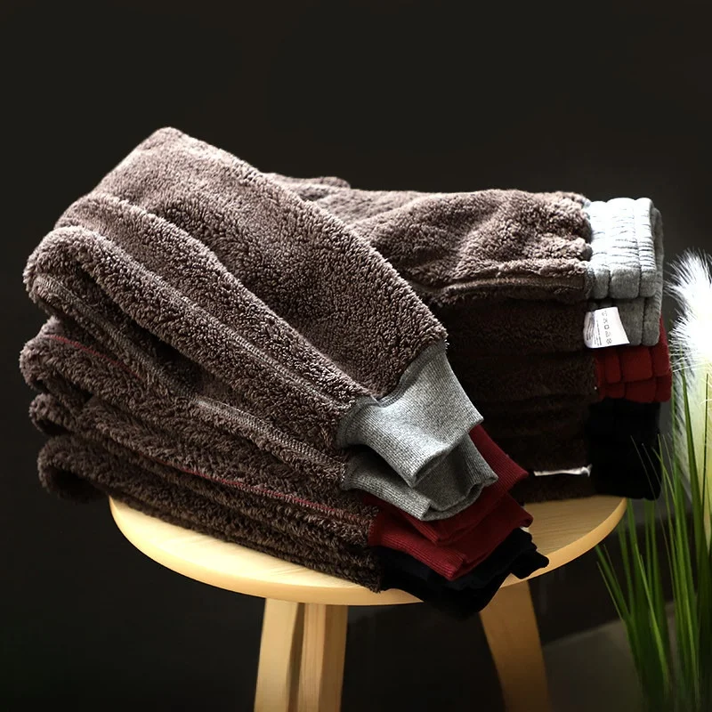 

T979 Snow Mountain Flng Thiened Lamb Fur Spor Повседневные спортивные штаны со средней талией Прямые длинные брюки на осень-зиму