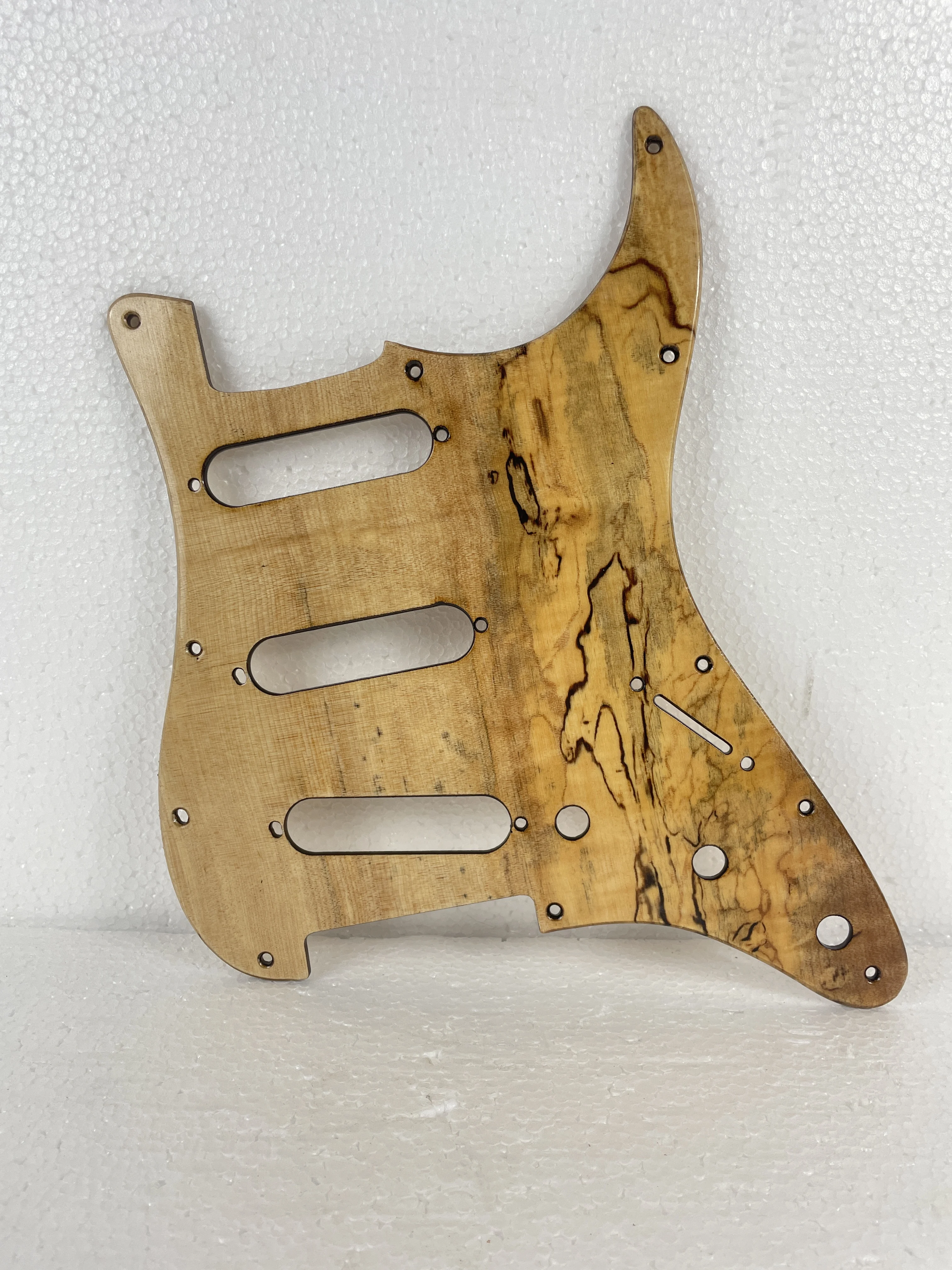 

SSS Guitar Flame Shield St Scraper with Screws, New Electric Guitar Wood Shield, Only One, 11 Holes
