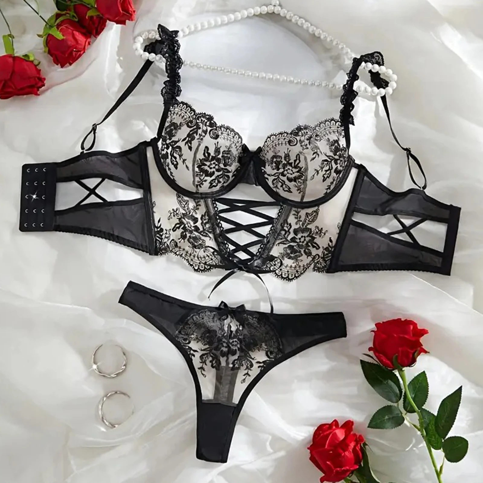 

Женское нижнее белье с цветочной вышивкой, бюстгальтер с перекрестными бретелями + мини-стринги с бантом, одежда для сна Babydoll