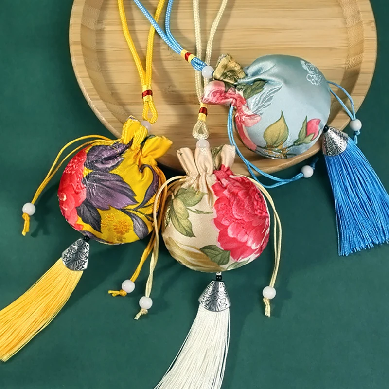 Chinese Silk Style Brocade Embroidery Pouch Cloth Bag Tassel Pendant Auspicious Embroidered Jewellery Drawstring Storage Bag