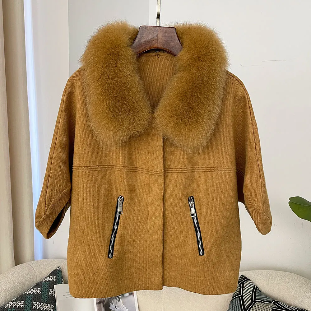

Women's Real Fur Poncho Genuine Silver Fox Fur Collar Cape Fashion Wool Jacket Winter Warm Shawls