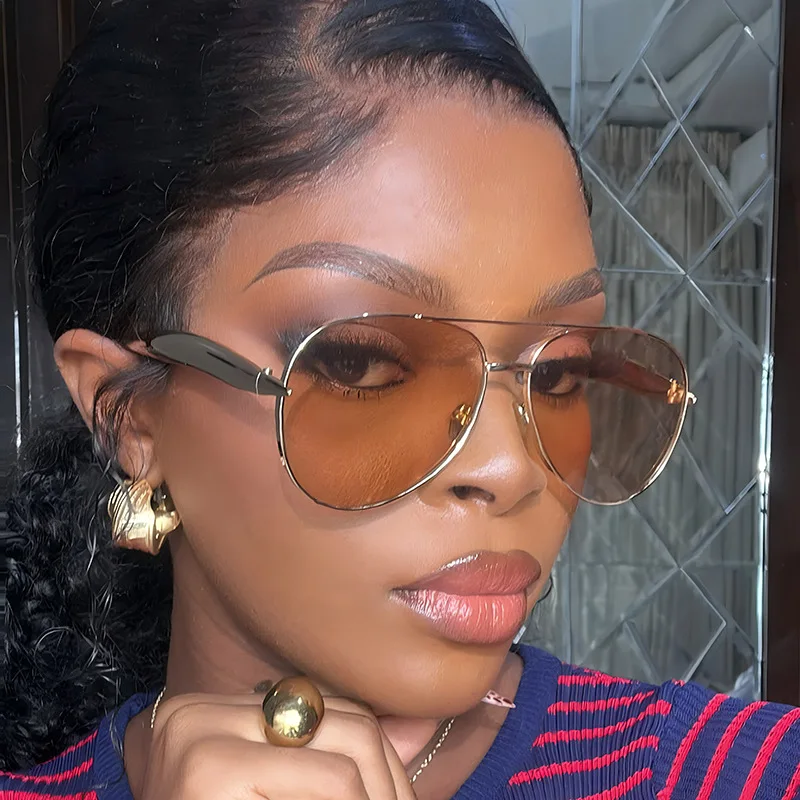 Oculos-de-sol-piloto-de-grandes-dimensoes-marrom-claro-unissex-marca-de-metal-de-luxo-armacao-de-metal-exclusiva-ponte-dupla