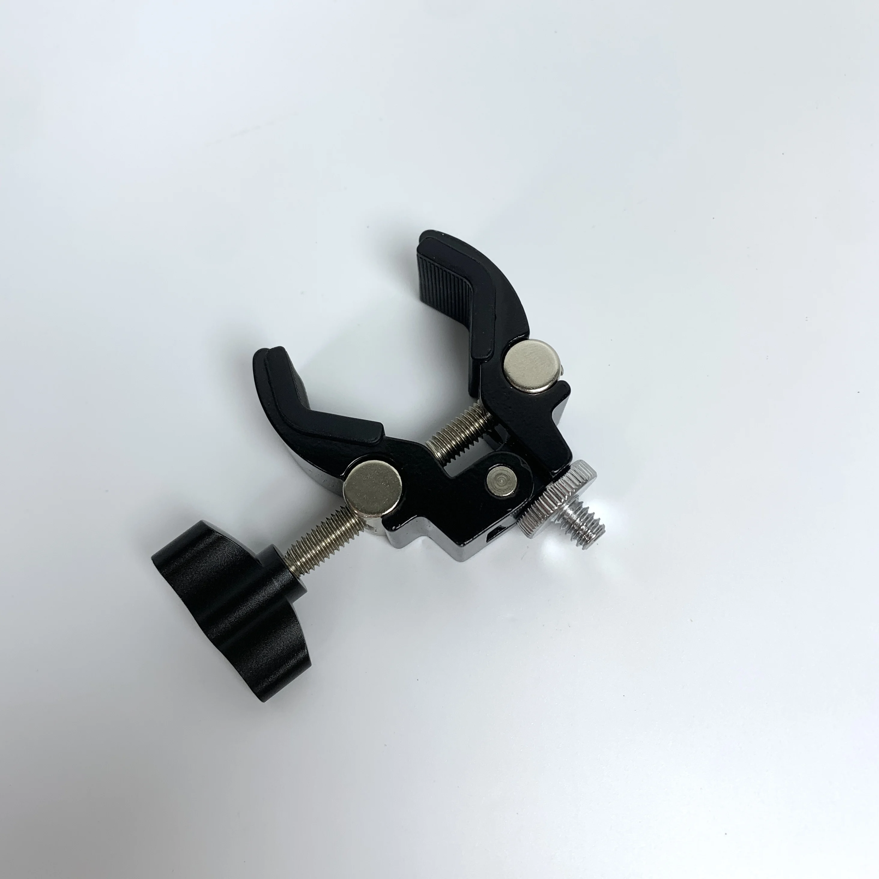 Universal Metal Crab Clamp 1/4 Screw 17mm Universal Ball Head Multifunctional Sports Camera Bracket Accessories