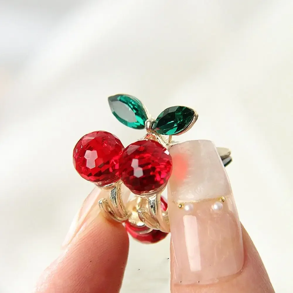 Simple Crystal Little Grab Clip Red Mini Cherry Hair Claw Female Hair Accessories Korean Style Headwear Rhinestone Hairpin