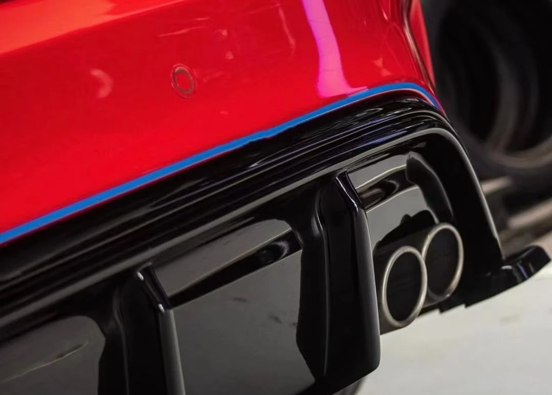 Carbon Fiber Black ABS Rear Bumper Lip Diffuser Spoiler For Ford Focus ST-line Hatchback To MD Style 2019-2022