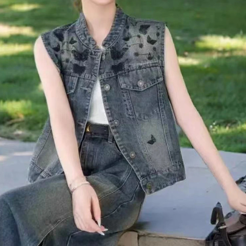 

Embroidered short retro denim vest 2024 new autumn stand-up collar vest loose sleeveless top jacket women