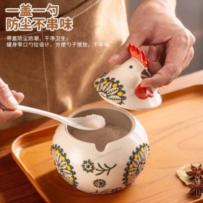 For chicks, ceramic spice jar, salt jar, kitchen household spice jar, moisture-proof spice box, with lid and spoon