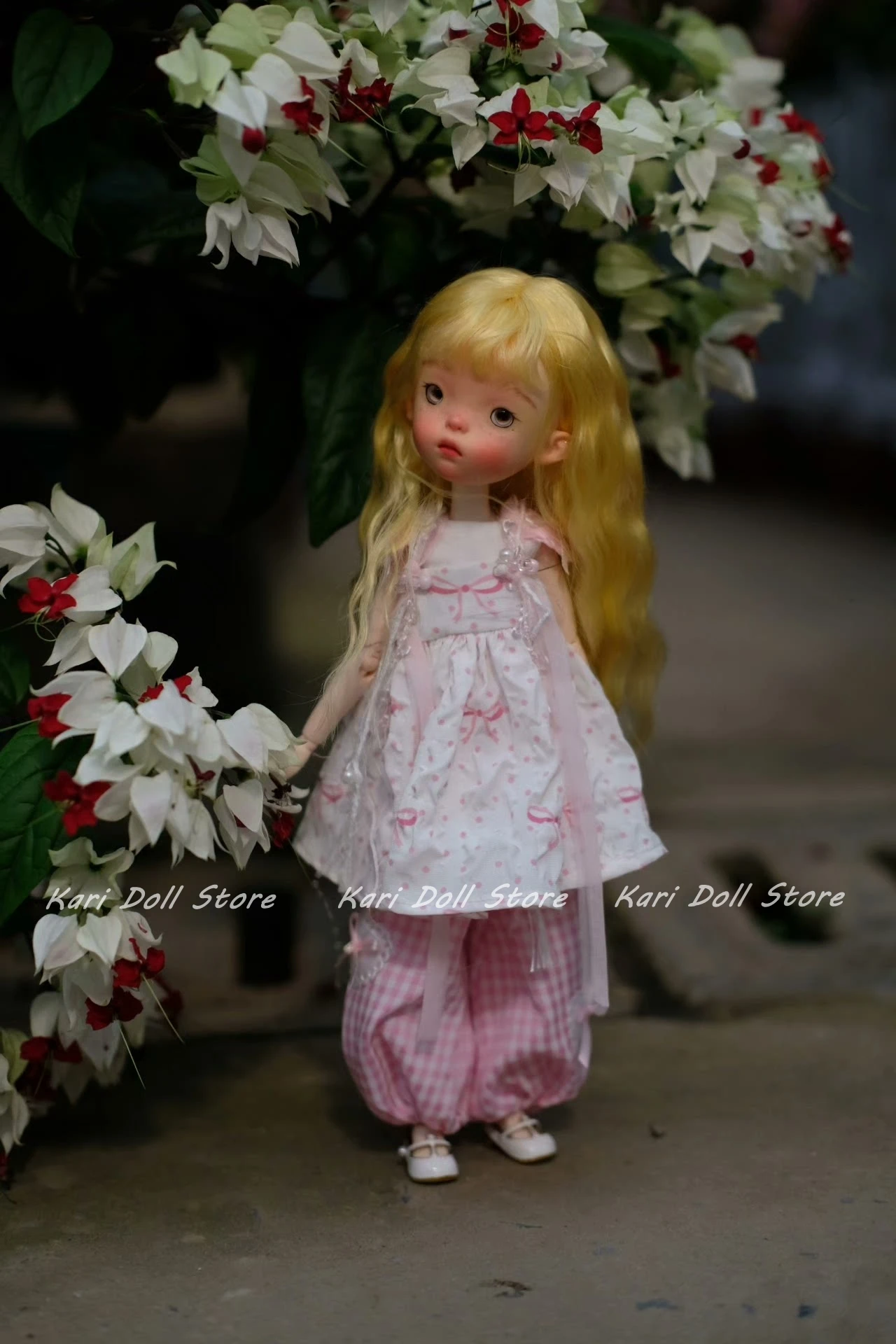 2026 Kari Doll Clothes and skirts Handmade Strap vest skirt with pink bow for Landazz Landoudou Landazz ob24 ob22Doll