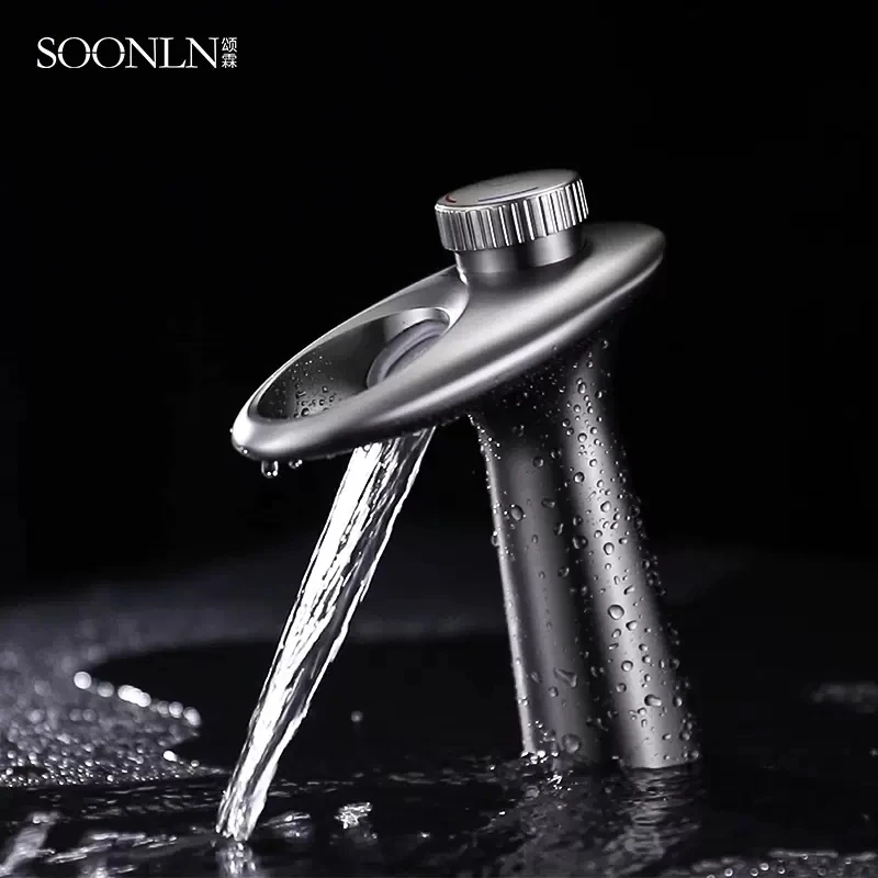 Newest Fashion Brass Bathroom sink faucet Modern wash basin faucet High Quality hot cold water hand basin Tap Lavabo faucet