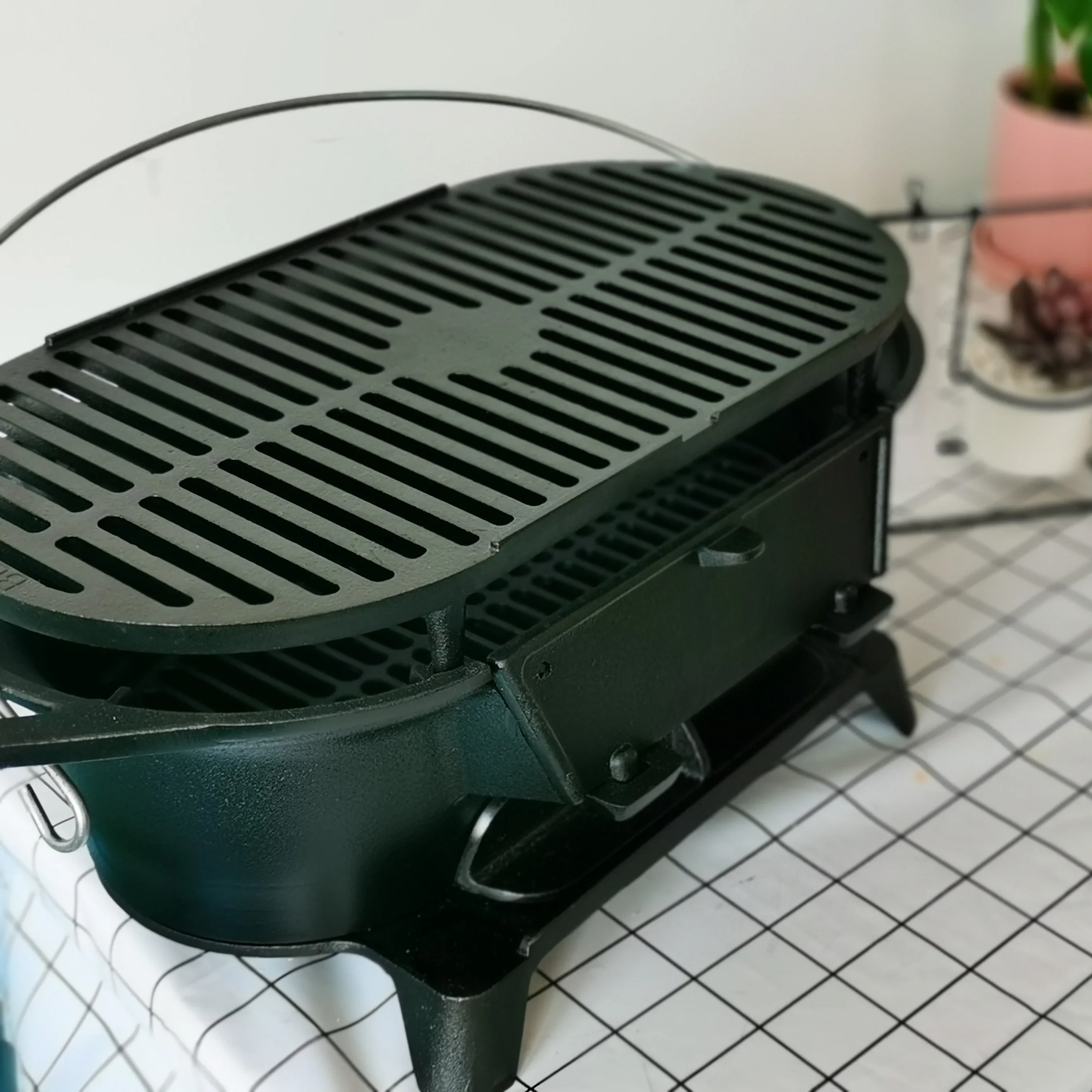 Commercial Portable Japanese Rotary Table Top Restaurant Charcoal Rotating Barbecue Accessories Mini Smoker Cast Iron Bbq Grill