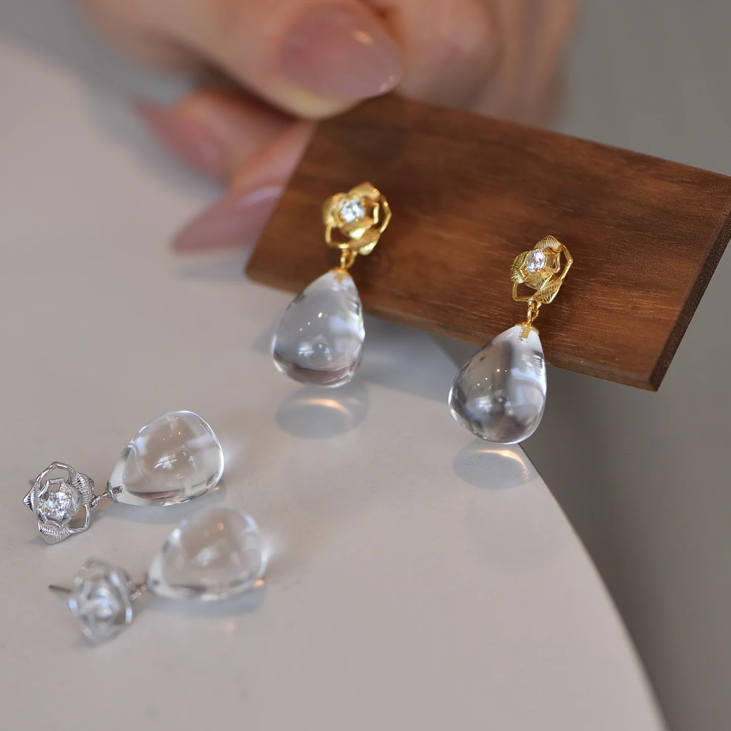 1 Pair Fengbaowu Natural Stone Rock Quartz Water Drop Earring Ear Stud 925 Sterling Silver Flower Crystal Jewelry Gift For Women
