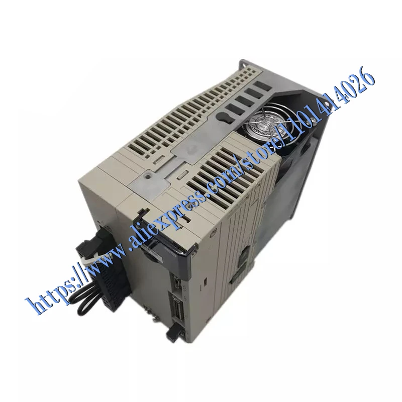 ใหม่ Original Fast การจัดส่ง SGDV-120A01A