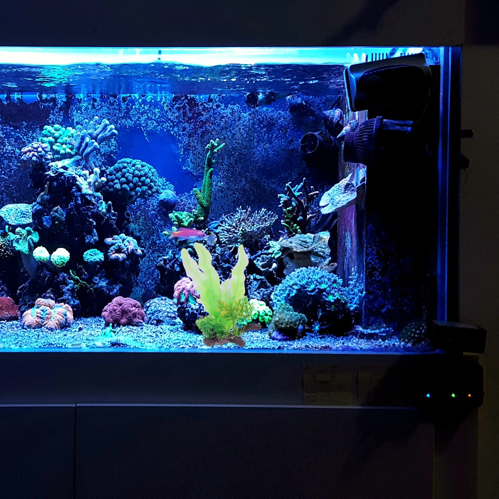 Planted Aquarium Materials - พืชน้ำประดิษฐ์คุณภาพพรีเมียมเหมือนจริงสำหรับตกแต่งตู้ปลา หญ้าน้ำจำลองที่สมจริง ปลอดภัย ทำจากวัสดุ PE อย่างเป็นธรรมชาติ