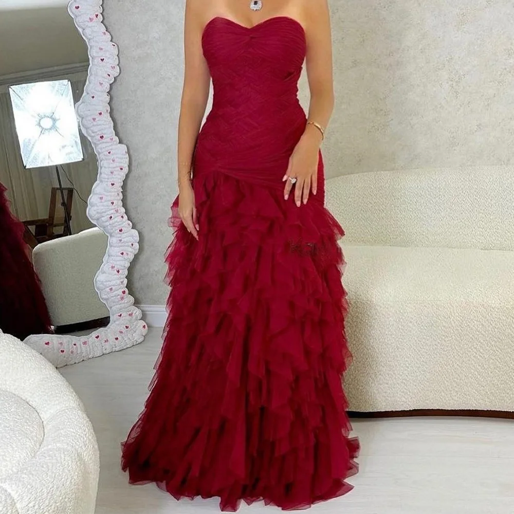 

Customized Pure Red Tulle Asymmetrical Evening Dress Lace Up Back Sleeveless Pleats Sweetheart Sweep Train Robe de soirée 2025