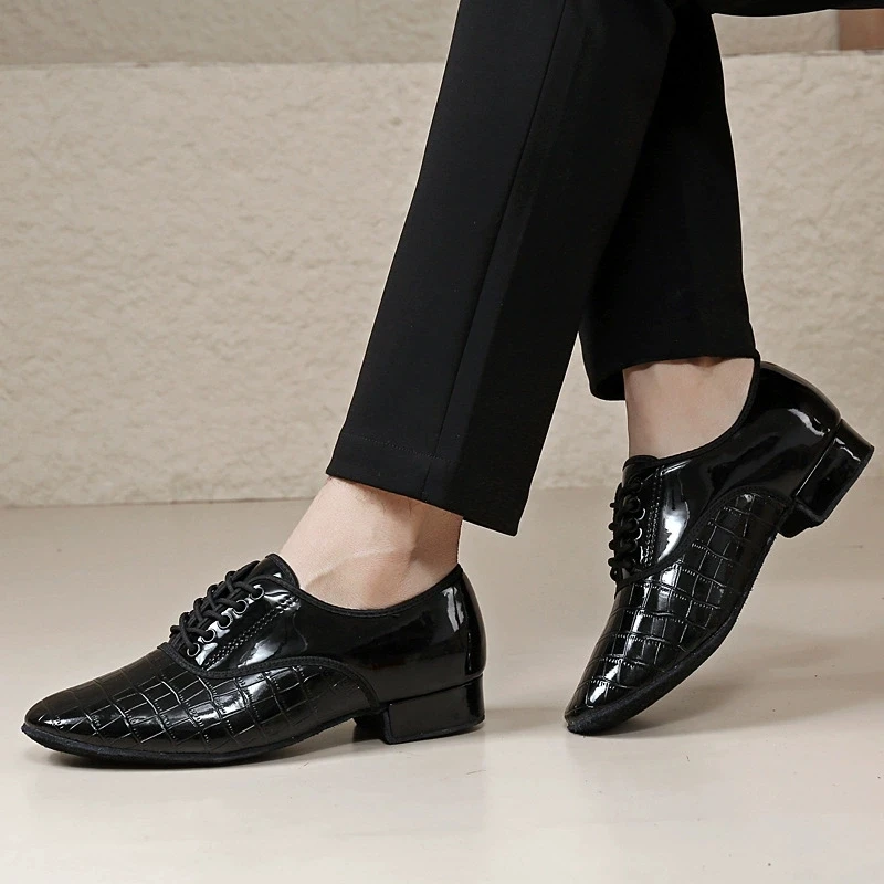 Leather Latin Dance Shoes For Men Modern Square Dance Shoes Breathable Sneakers Ballroom Shoes Stone Patterned Sports Shoes