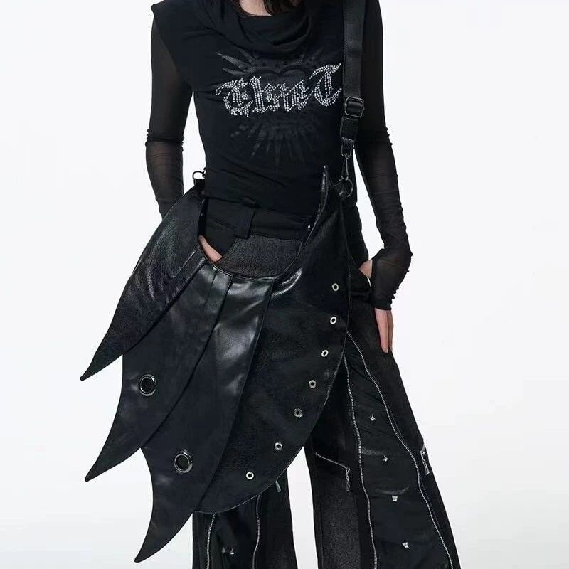 2026 New Punk Armor Underarm Crossbody Bag, Niche Large Capacity Gothic Y2K Shoulder Handbag, Subculture Streetwear Purse