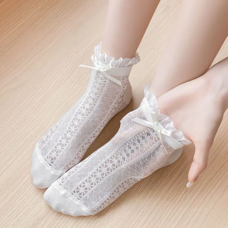 4 Pair/Lot Lolita Short Socks Women Summer Kawai Cute Frilly Ruffle Low Tube Socks Thin Mesh Lace Girl Sweet Korean Harajuku Sox