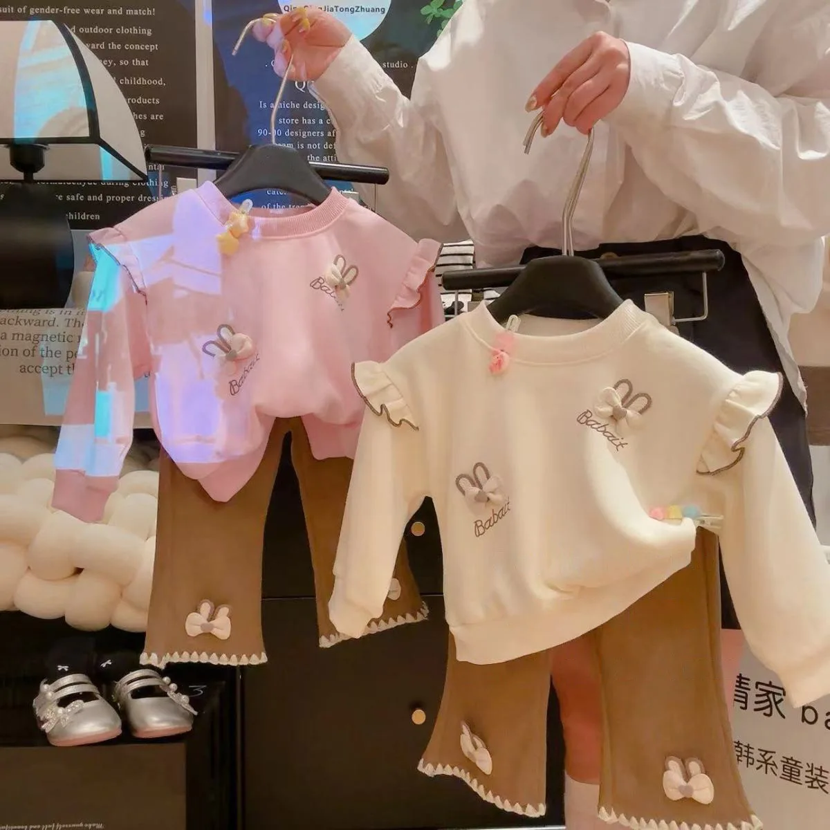 Mädchen-Sweatshirt mit süßem Hasen-Print, Kinder-Oberteil mit Rüschenärmeln, Baby-Mädchen Mode-Freizeit-Oberbekleidung T-Shirt für Mädchen – Detail 3