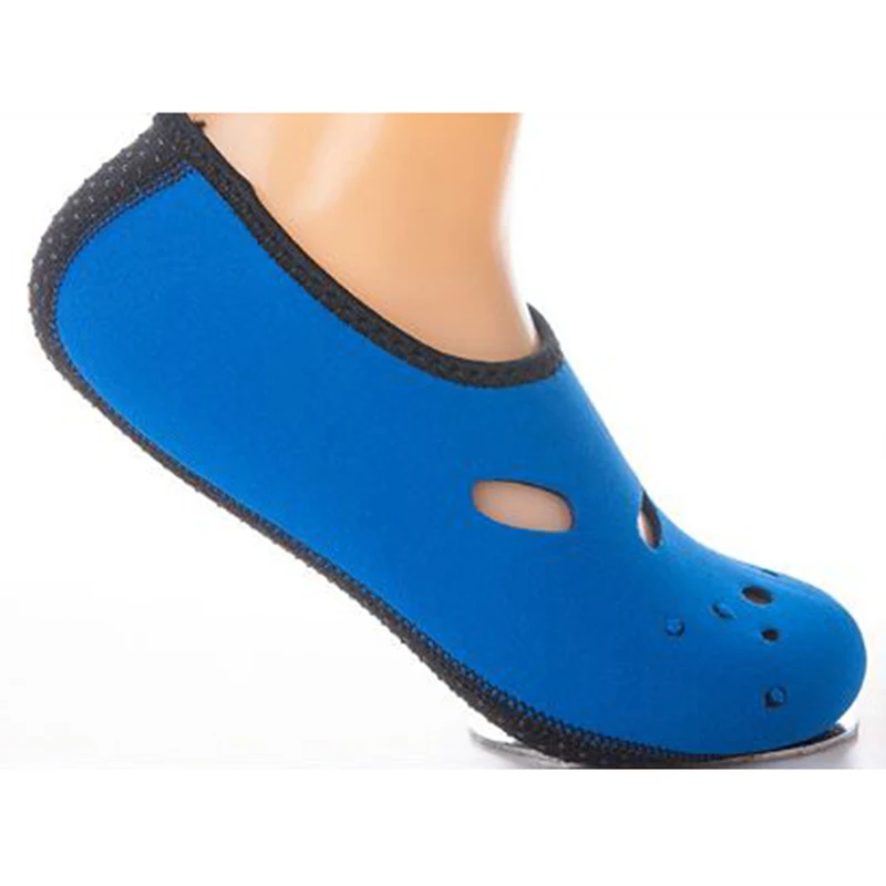 Calzini di sabbia per immersioni subacquee per sport acquatici scarpe da spiaggia antiscivolo per le donne nuoto surf calzini in Neoprene scarpe da immersione per adulti scarpe da acqua