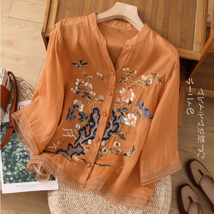 Cotton And Linen Top Women\'s 2024 Summer New Embroidered Cardigan Shirt With Patchwork Buttons V-neck Shirt