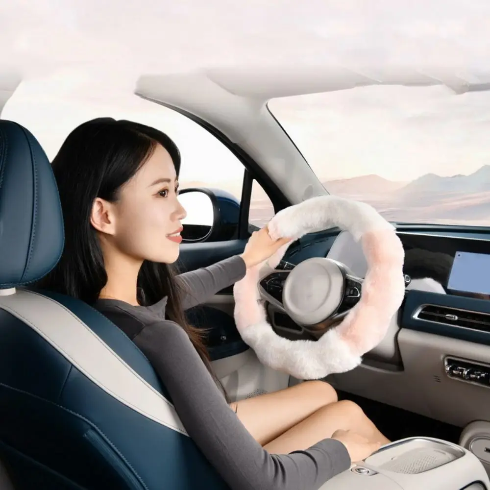 

Plush Car Steering Wheel Cover Circular Non-slip Steer Wheel Protector Comfortable Breathable Delicate Workmanship