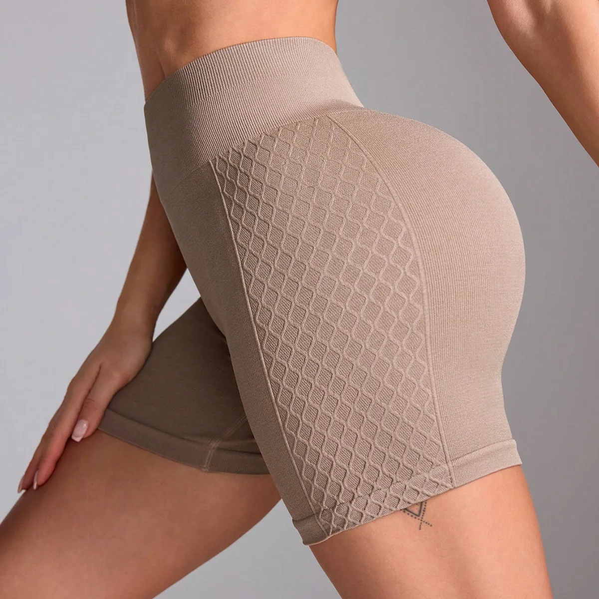 

Шорты для тренировок, женские бесшовные шорты для занятий йогой и высокой талией