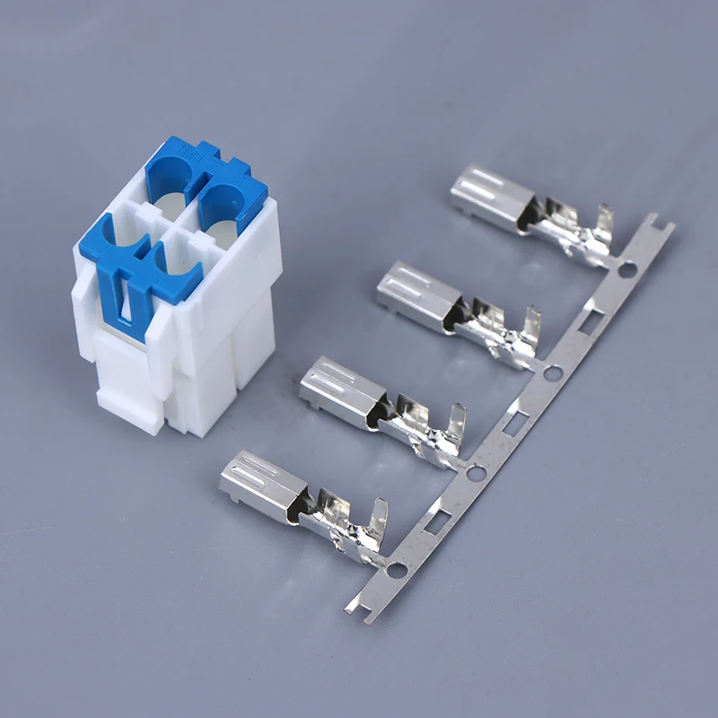 1Set 4-Pin Power Connector Plug Voor Icom IC-7000 IC-7100 IC-7400 IC-7600 YAESU FT-450 KENWOOD TS-480 Radio DIY Kabel Plug