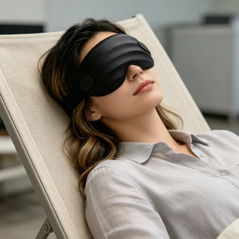 1pcs 3D Sleep Mask for Side Sleeper, Blocking Soft Breathable Eye Mask for Men Women,Comfortable Blindfold for Travel & Nap