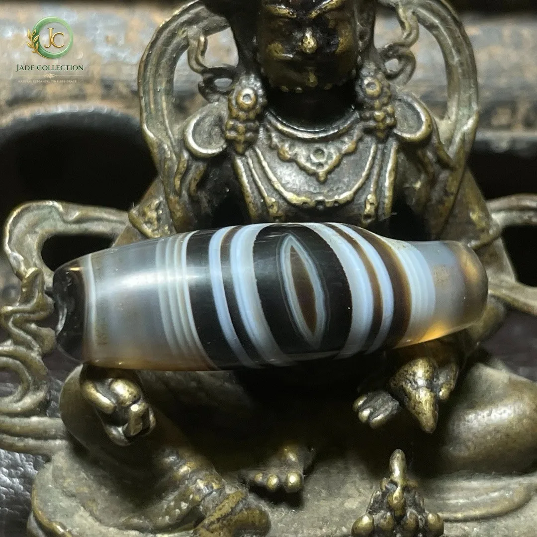 Tibetan Nepalese Himalayan Bead Ancient Agate Old Dzi Talisman 1 eye Bead Amulet