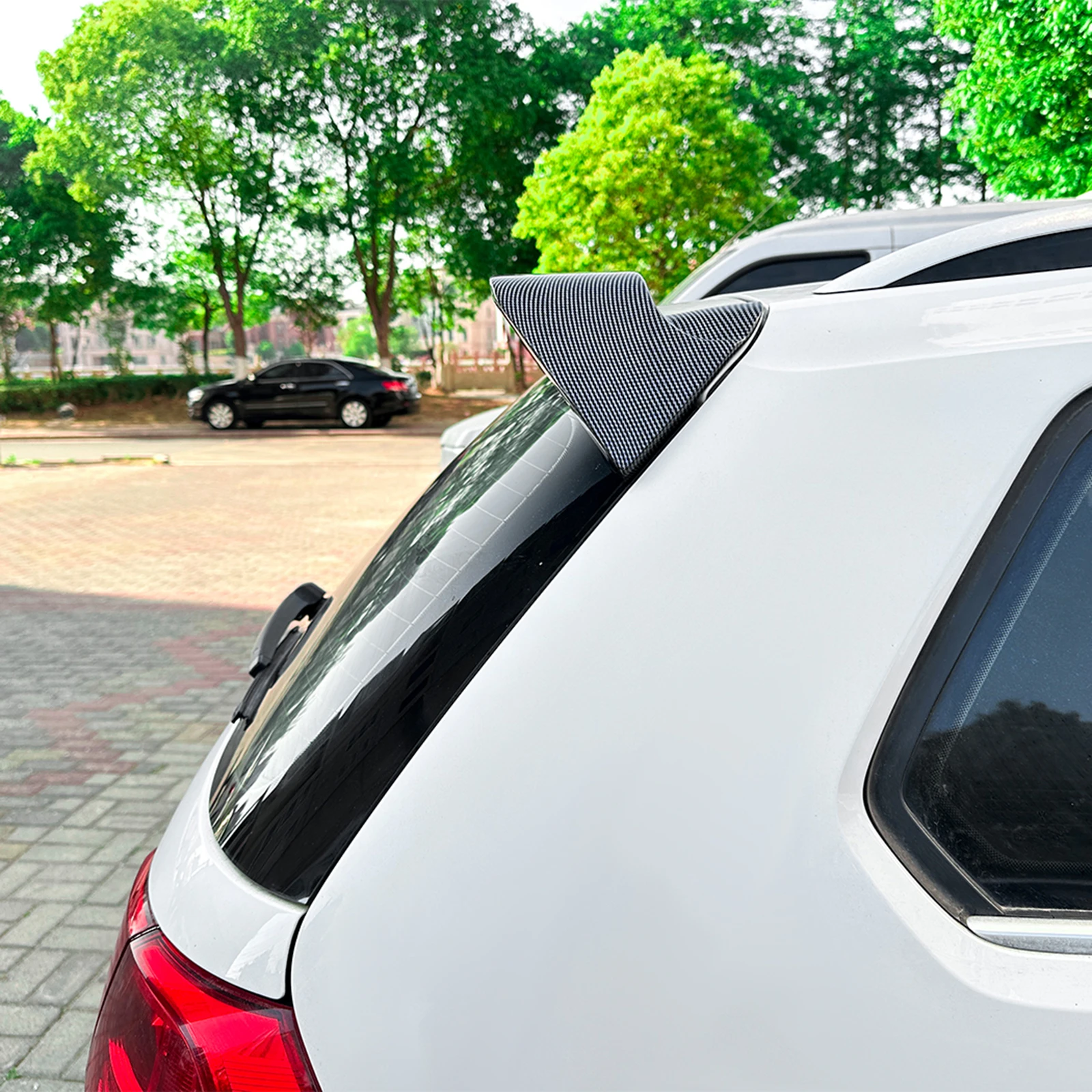 

Rear Roof Spoiler Wing Lip For Volkswagen VW Golf 7 7.5 Touring Wagon 2013-19 Carbon Fiber Look/Gloss Black Trunk Upper Splitter