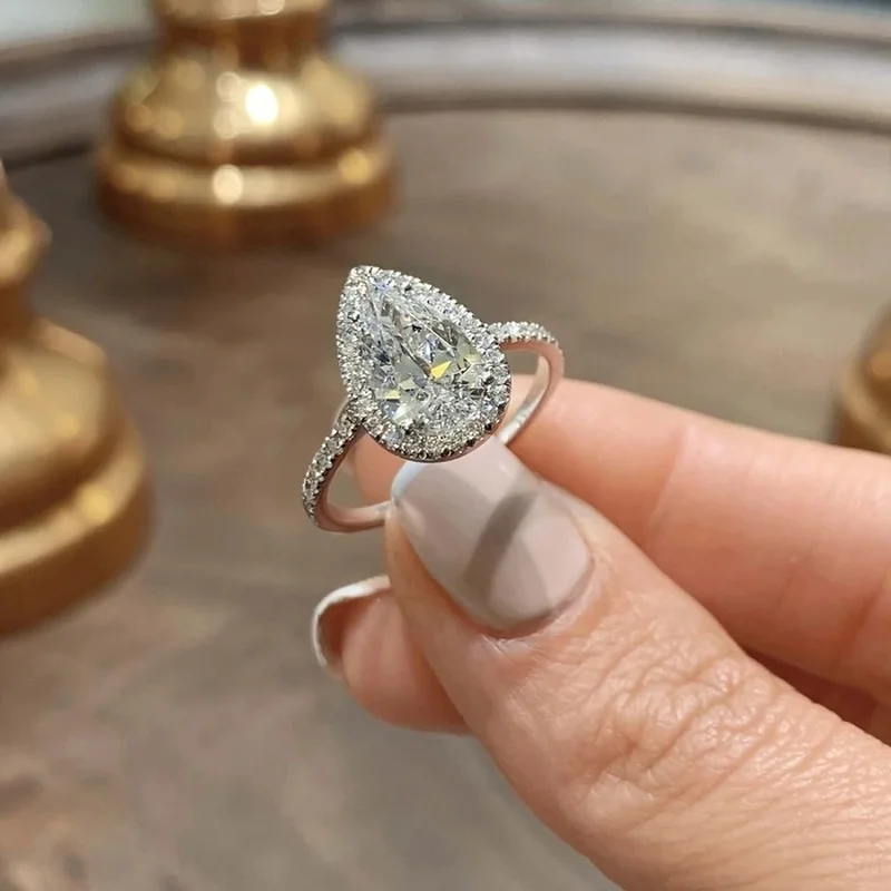CAOSHI Fashionable Female Engagement Rings with Shiny Drop-water Shape Crystal Temperament Accessories for Wedding Ceremony