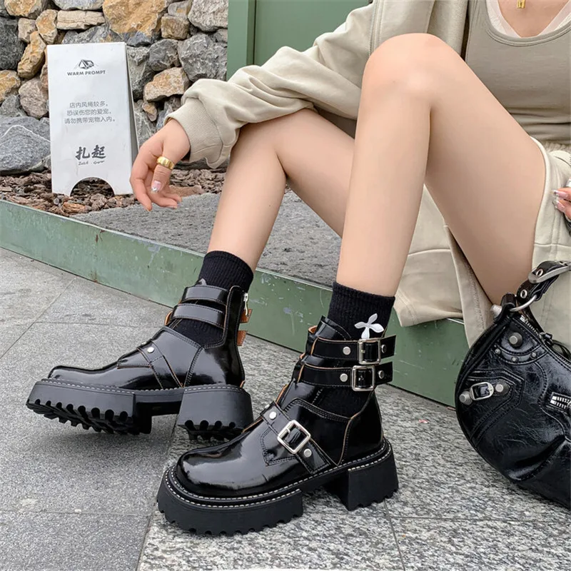 New Autumn/winter Women Boot Round Toe Platform Shoes Split Leather Fashion Belt Buckle Boots Short Boots for Women Handmade