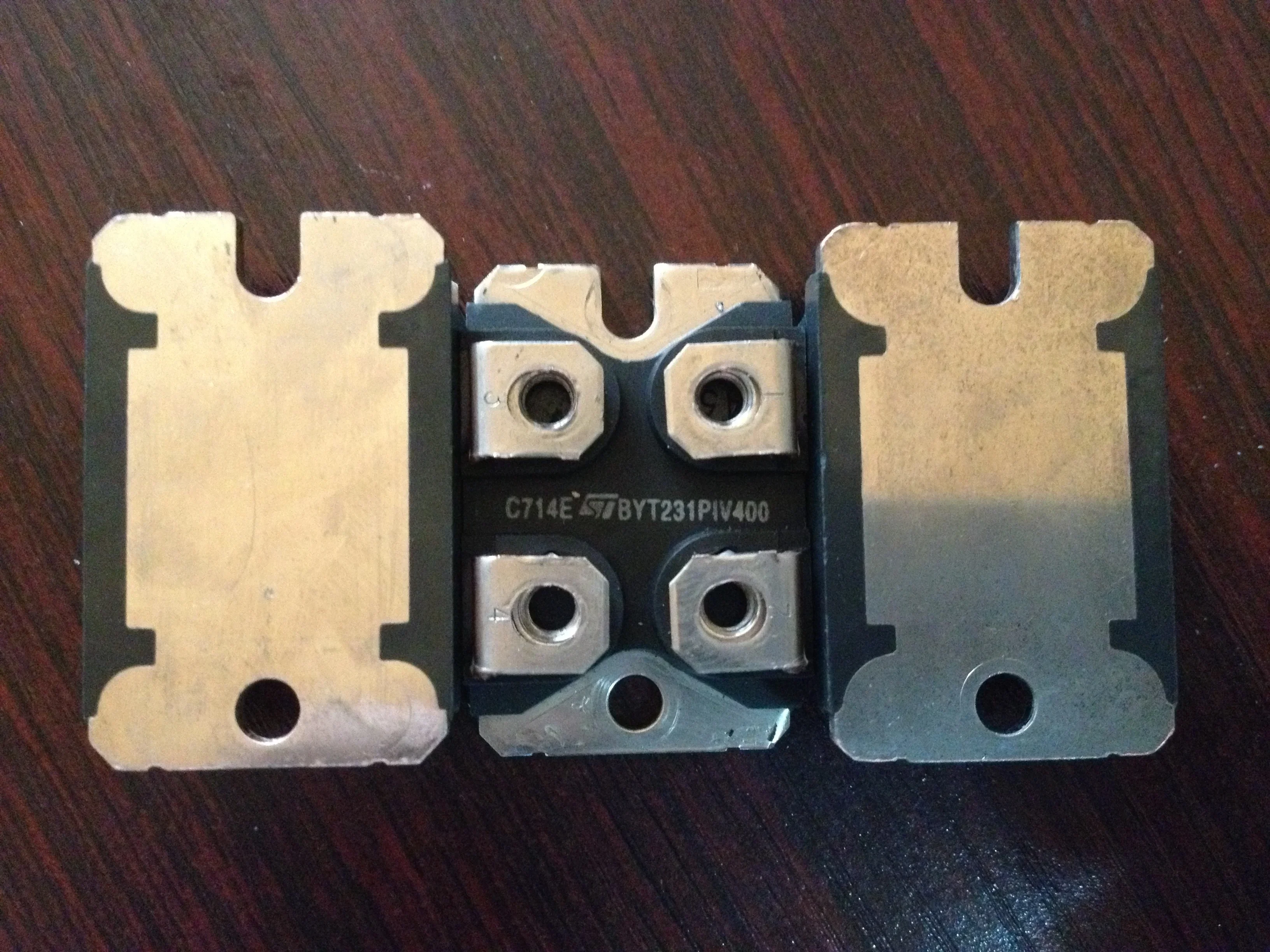 Byt200Armbo 400byt231Fullet400byt231Figuras 1000新品およびオリジナルigbtモジュール