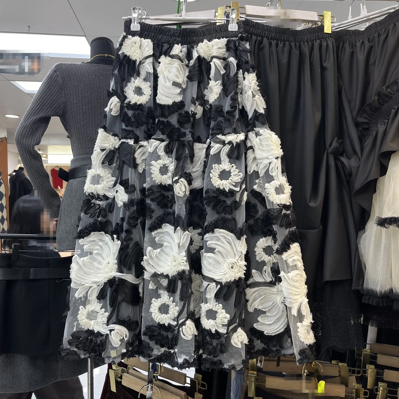 2025 spring French Contrast Colors Embroidered Skirt Elastic Waist Loose Fashion Elegant Women A-line Skirts