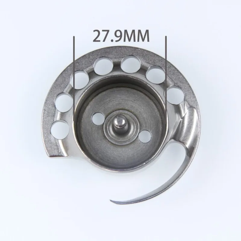 Shoe sewing machine rotating hook