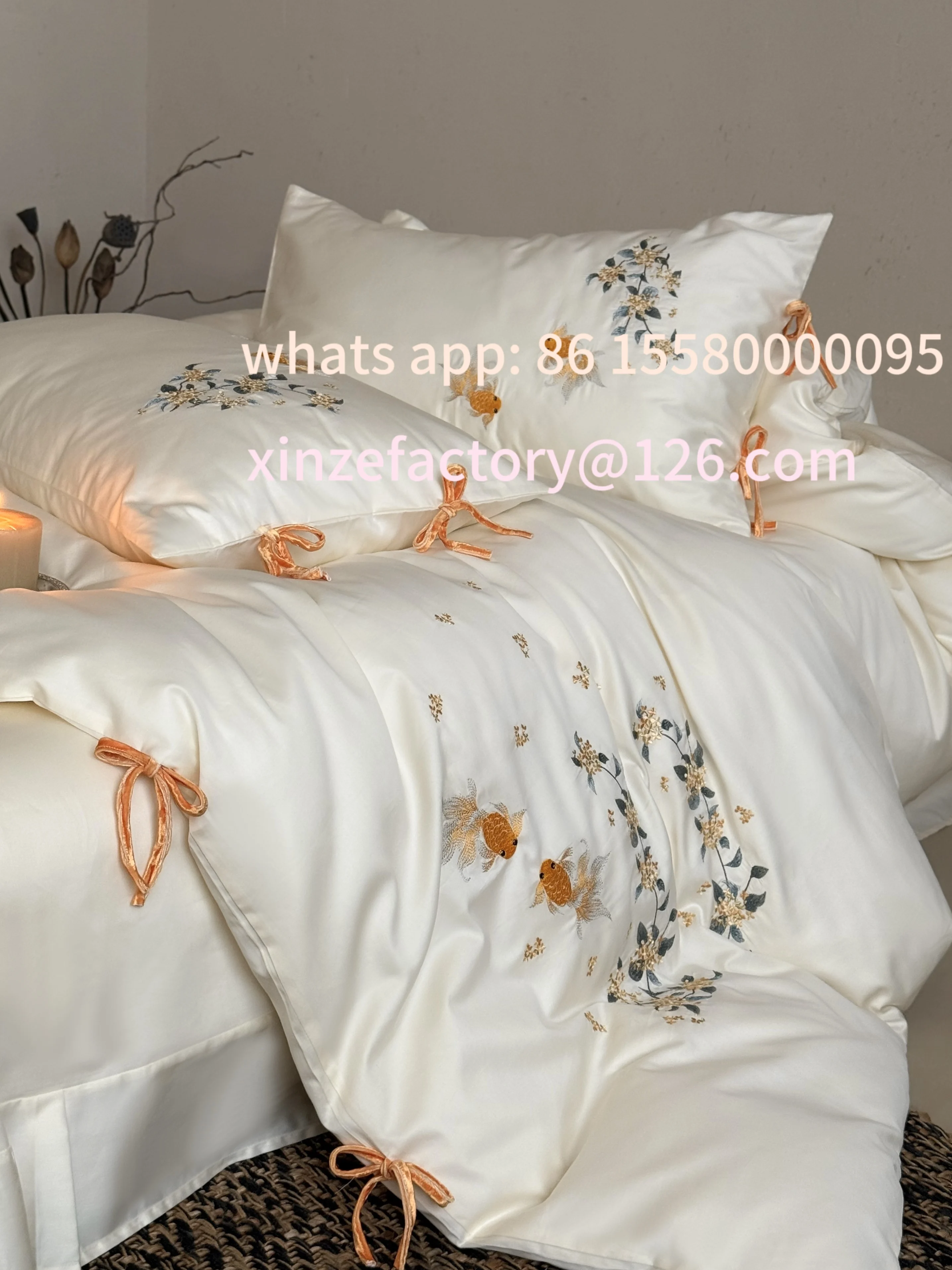 فراش مكون من أربع قطع أنيقة قابلة للتخصيص