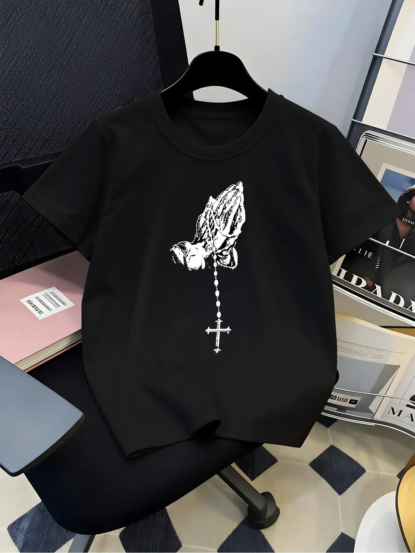 Vintage Retro Praying Hands Cross Rosary Art Graphic Print Family Matching Short Sleeve Tee Boys Girls Kids Summer Casual Tops