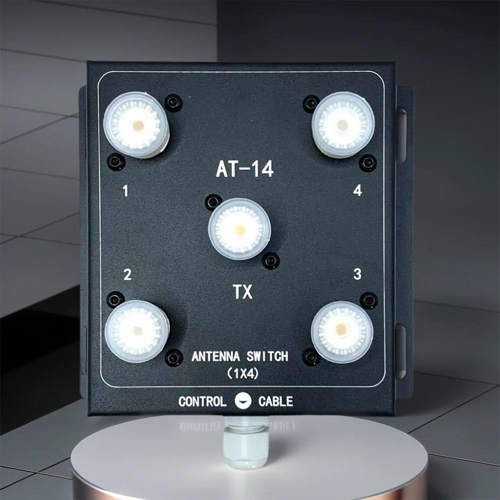 4-Way Coax Remote Antenna Switch Antenna Switch 1.8-60MHz Antenna Signal Switch Antenna Splitter Switch for Convenient Switching